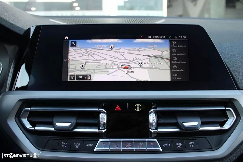 BMW 320 d Line Sport Auto — fotografia 7
