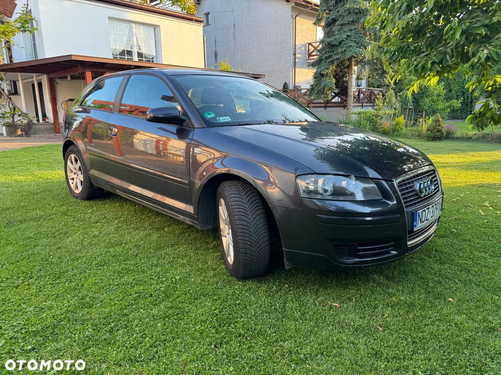 Audi A3 3-drzwiowe 1.6 Ambition - 5