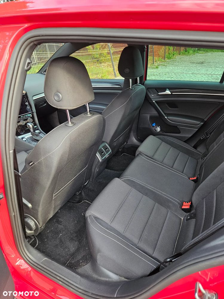 Volkswagen Golf - 7