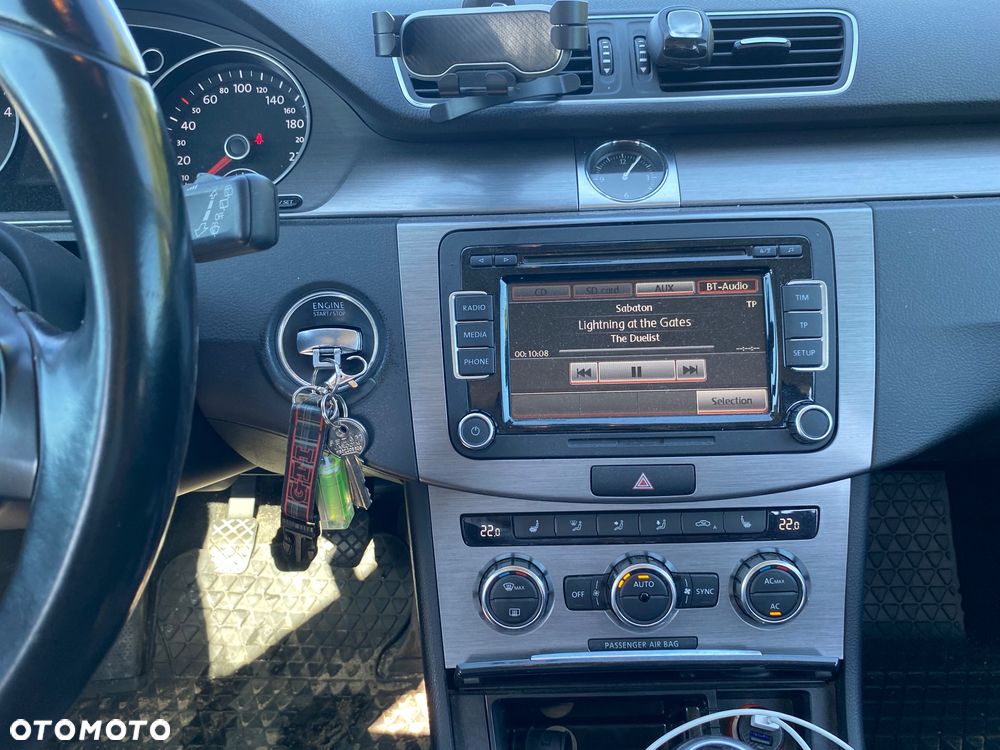 Volkswagen Passat 2.0 TDI Comfortline - 16
