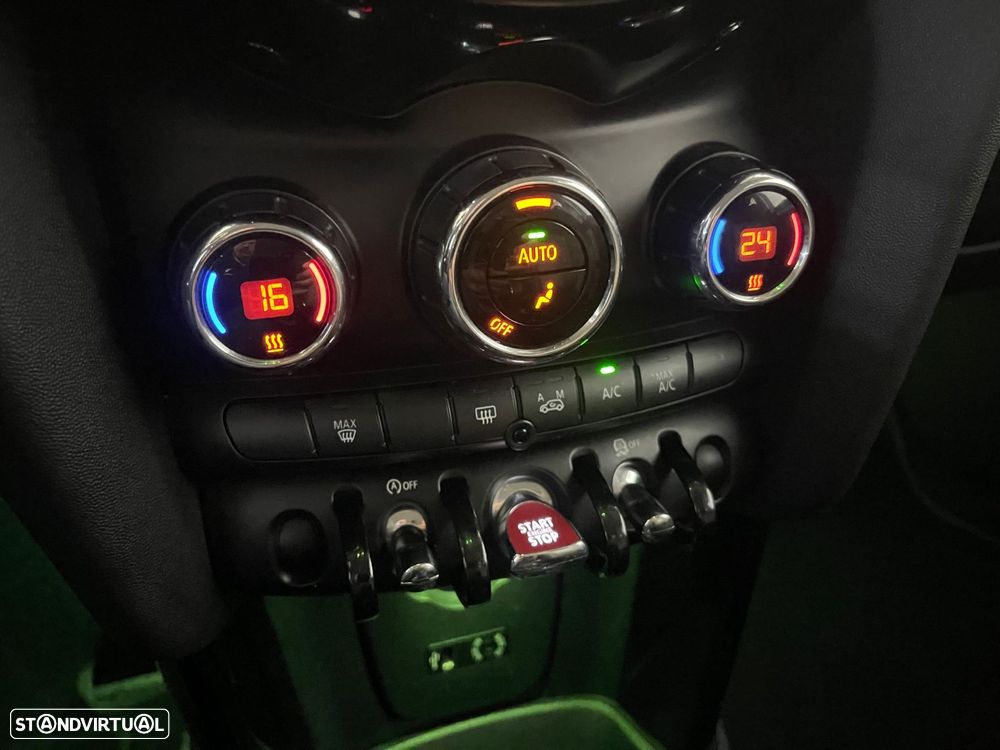 MINI 5 Portas Cooper D - 26