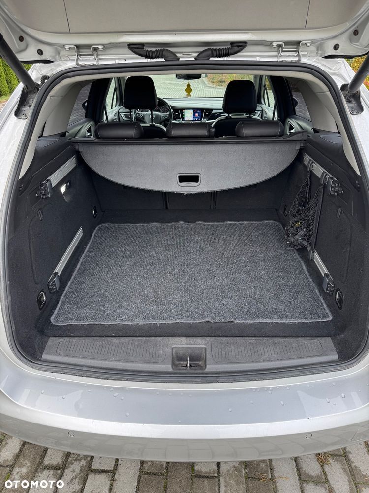 Opel Astra V 1.4 T Elite S&S - 11