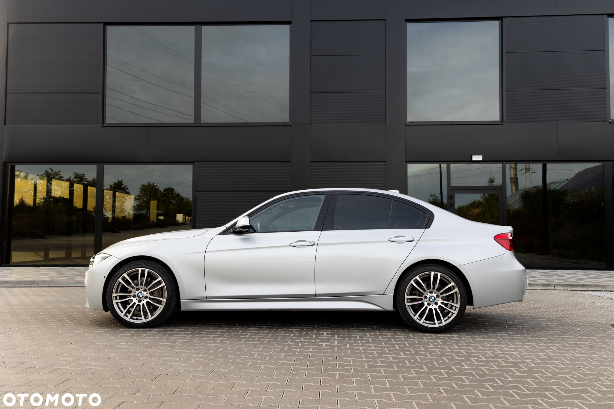 BMW Seria 3 340i xDrive M Sport - 3