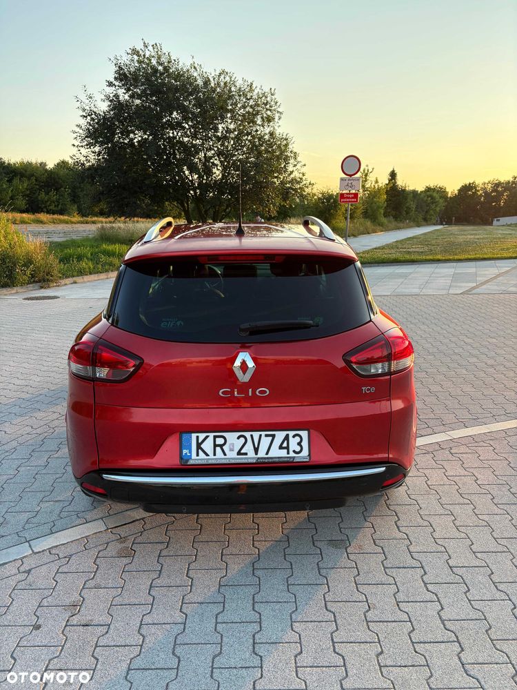 Renault Clio - 5