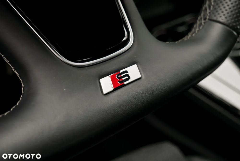 Audi A4 Limousine 35 TFSI mHEV S Line S tronic - 13