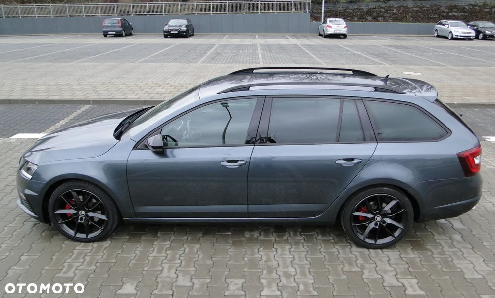 Skoda Octavia 2.0 TDI RS Challenge DSG - 7