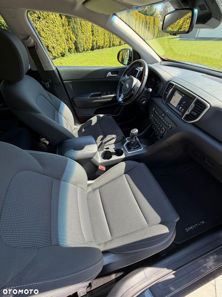 Kia Sportage 1.6 GDI 2WD DREAM-TEAM EDITION - 9