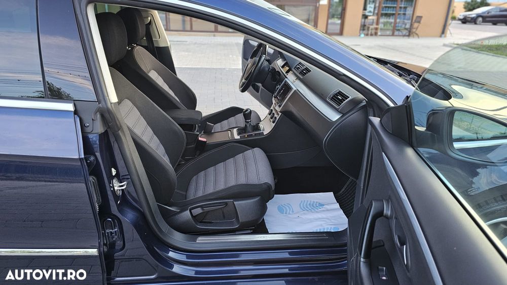Volkswagen Passat CC - 7