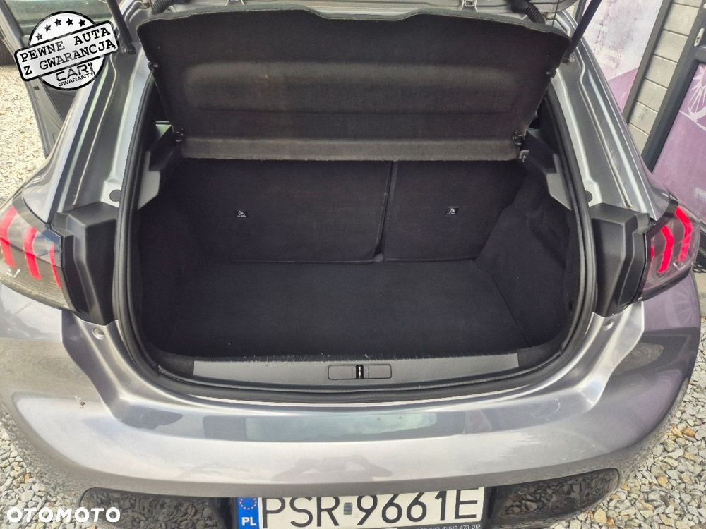 Peugeot 208 - 18