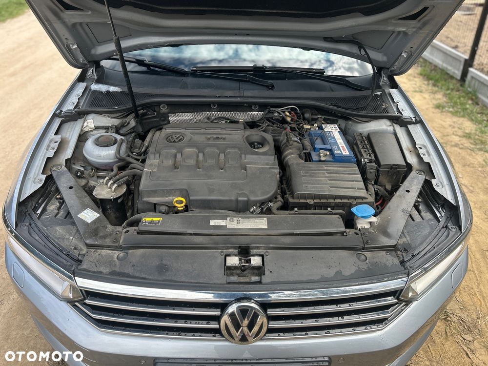 Volkswagen Passat 2.0 TDI BMT Comfortline DSG7 - 11