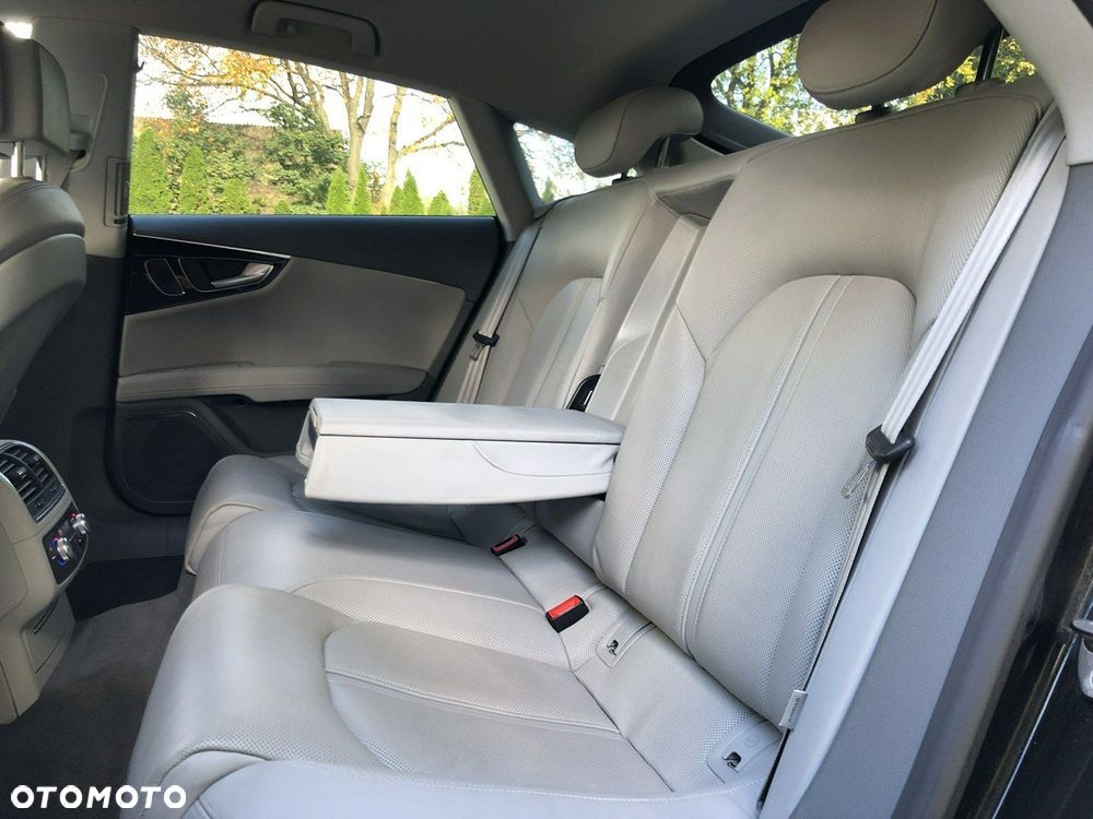 Audi A7 Sportback - 14