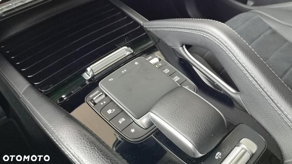 Mercedes-Benz GLE - 13