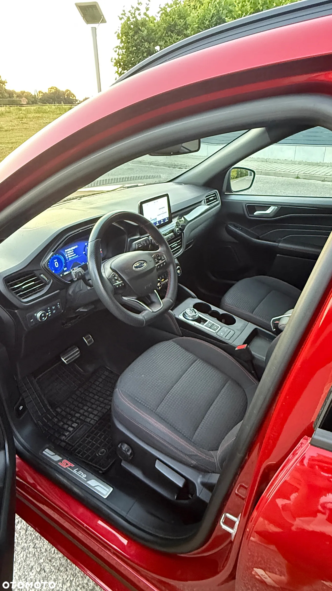 Ford Kuga 2.5 FHEV FWD ST-Line - 11