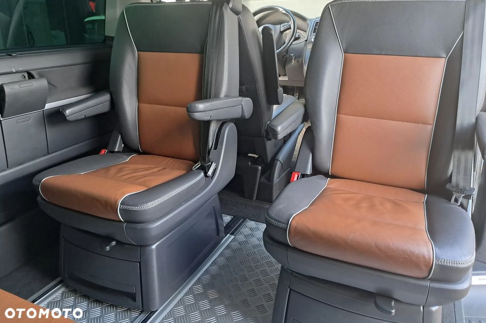 Volkswagen Multivan L2 Comfortline 4Motion - 12