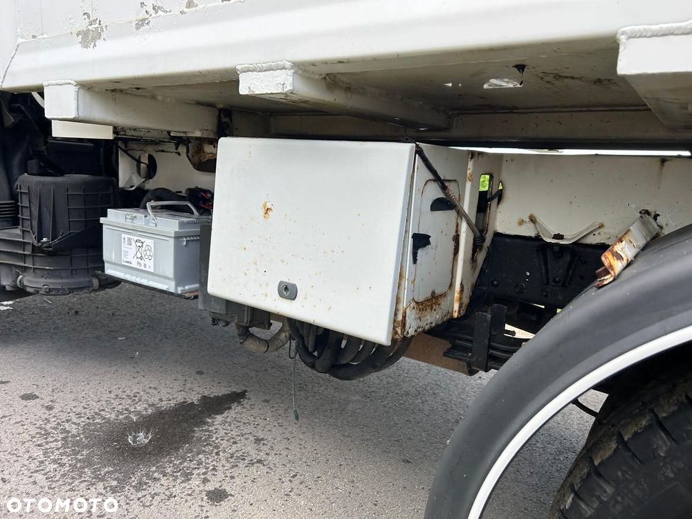 Nissan Cabstar - 12