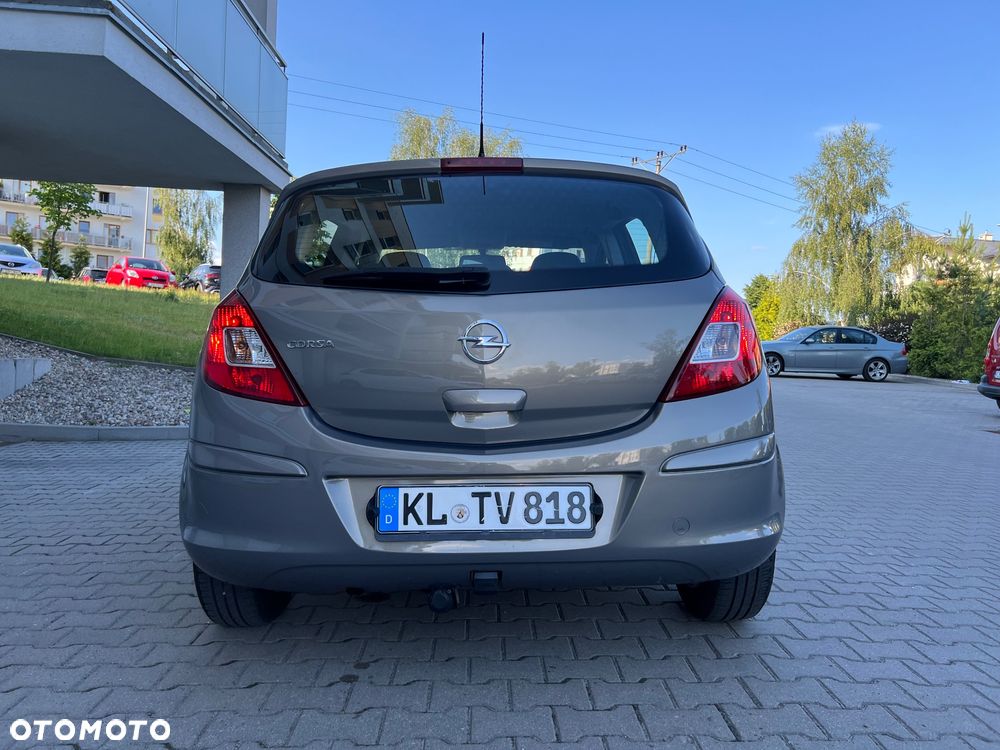 Opel Corsa 1.4 16V Energy - 6