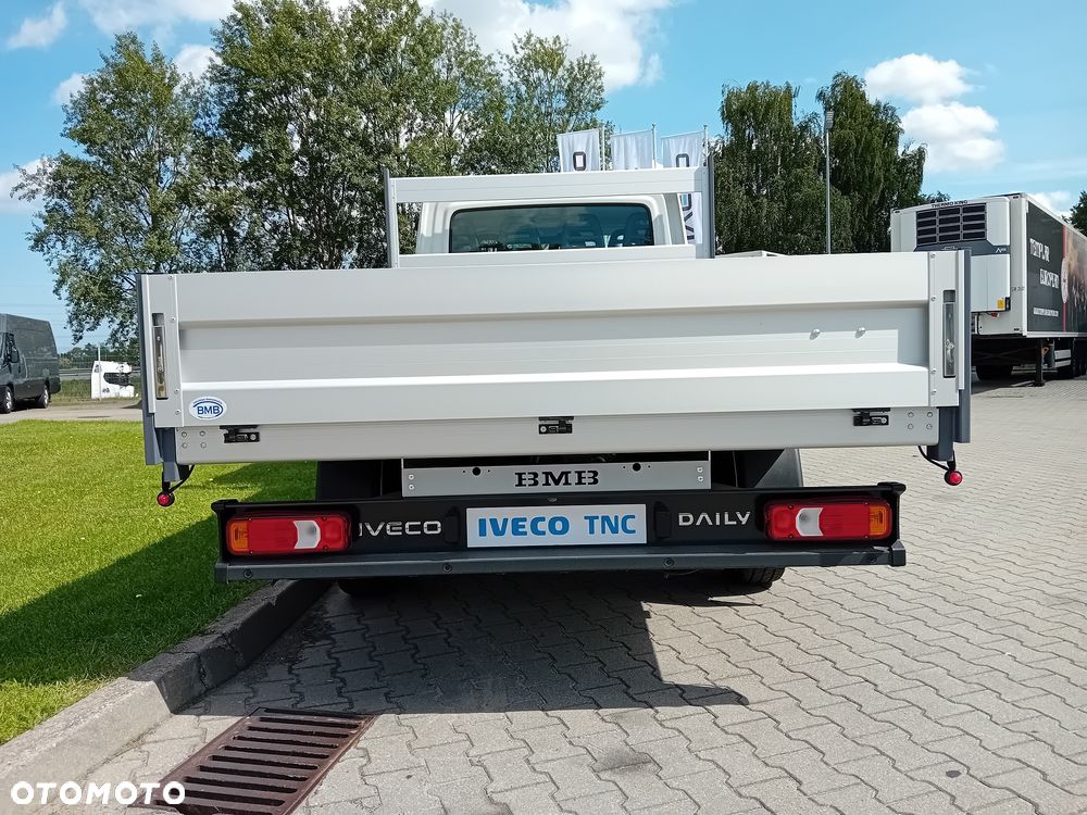 Iveco Daily 35S16H 3.0 D 160KM DOKA podwozie brygadowe 7 - osób - 5