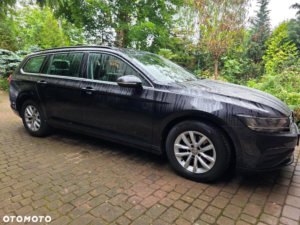 Volkswagen Passat 1.5 TSI EVO Business - 1