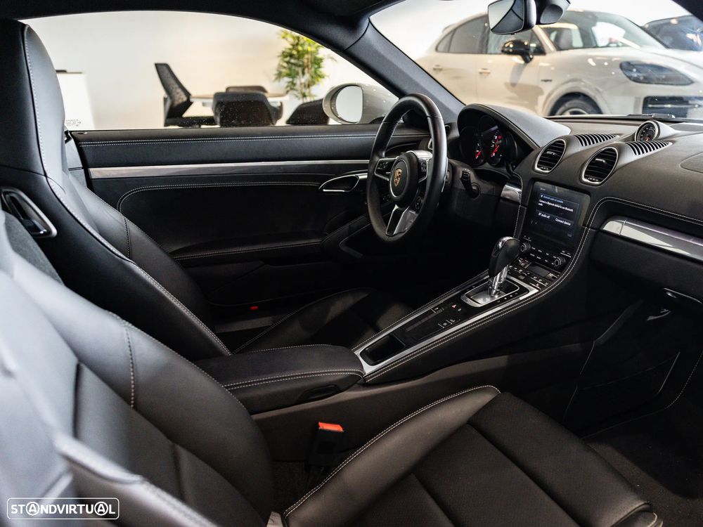 Porsche 718 Cayman 2.0 Style Edition PDK - 23