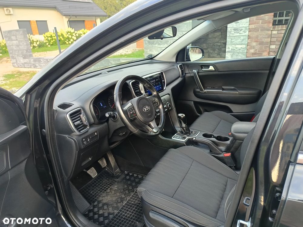 Kia Sportage - 13