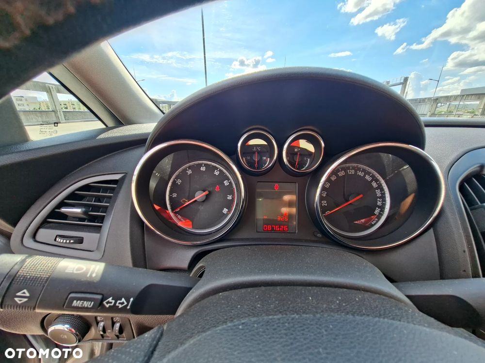 Opel Astra 1.4 Essentia - 22