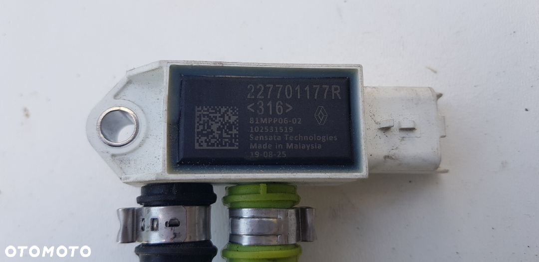 Czujnik ciśnienia spalin DPF Renault nr 227701177R Nowy - 2