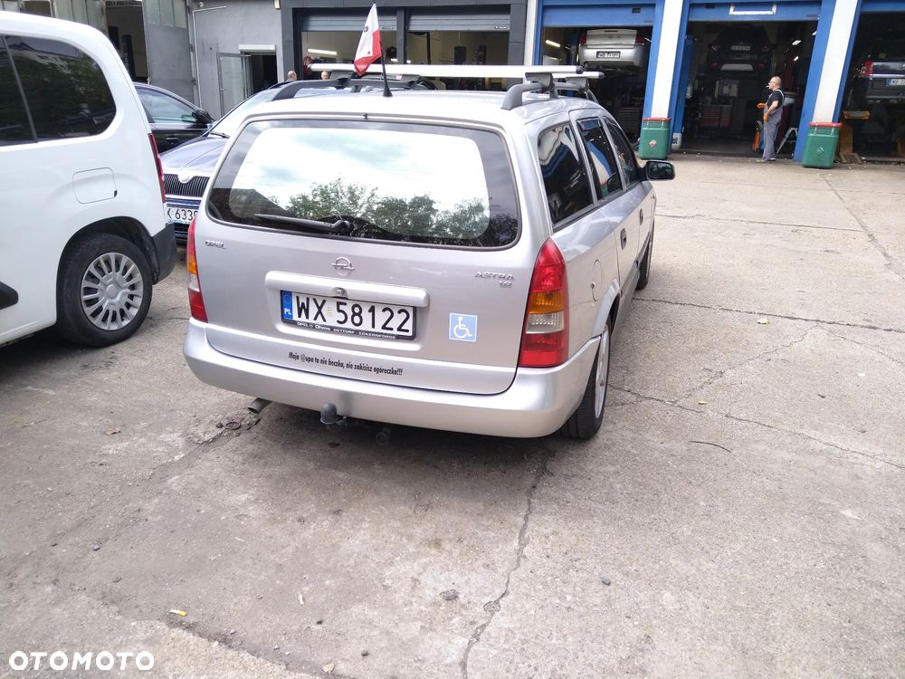 Opel Astra 1.6 - 3