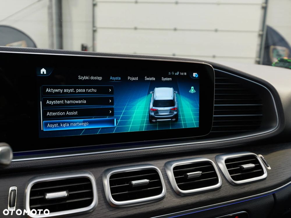 Mercedes-Benz GLE 300 d 4-Matic - 29