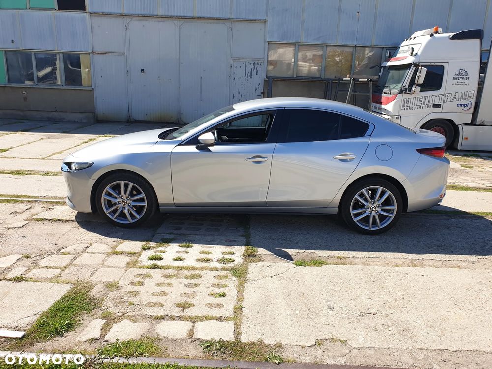 Mazda 3 2.0 mHEV Exclusive Line - 24