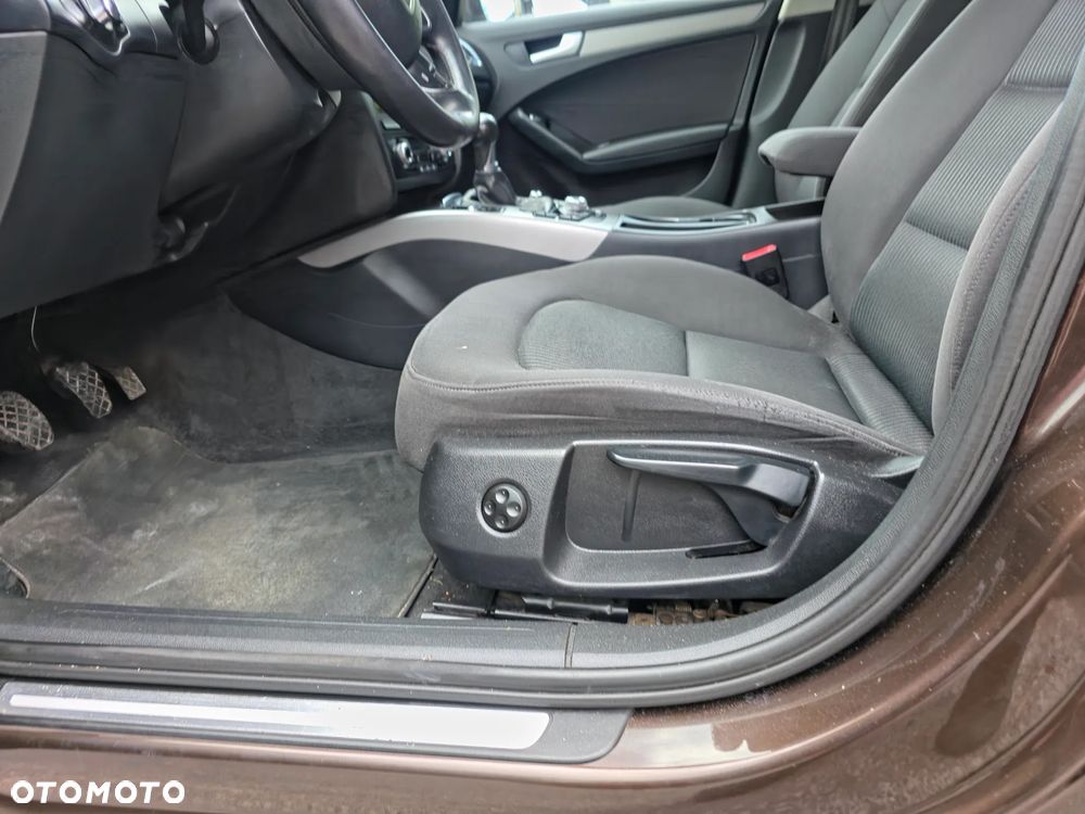 Audi A4 Avant 2.0 TDI - 11