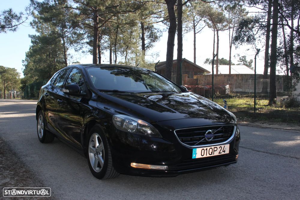 Volvo V40 2.0 D2 Momentum Eco - 7