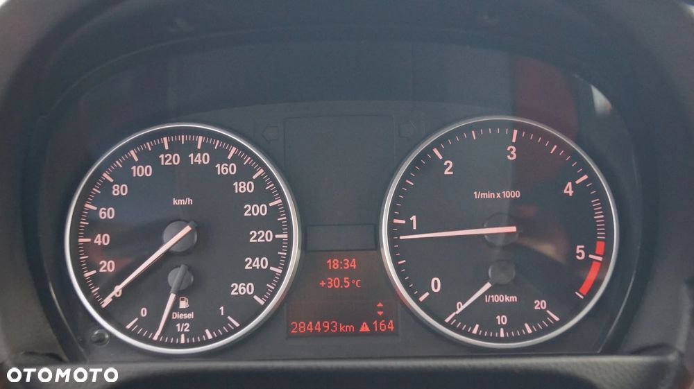 BMW Seria 3 320d - 11