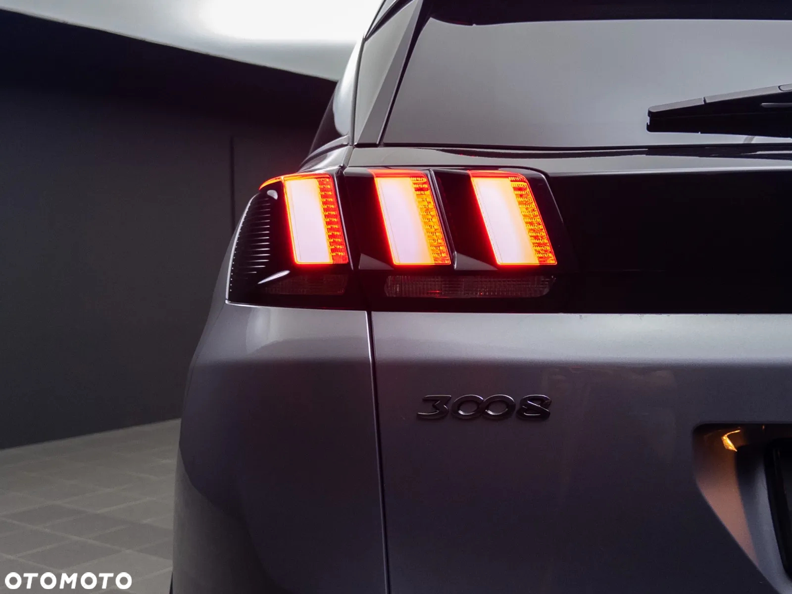 Peugeot 3008 1.2 PureTech GPF Allure S&S EAT8 - 33