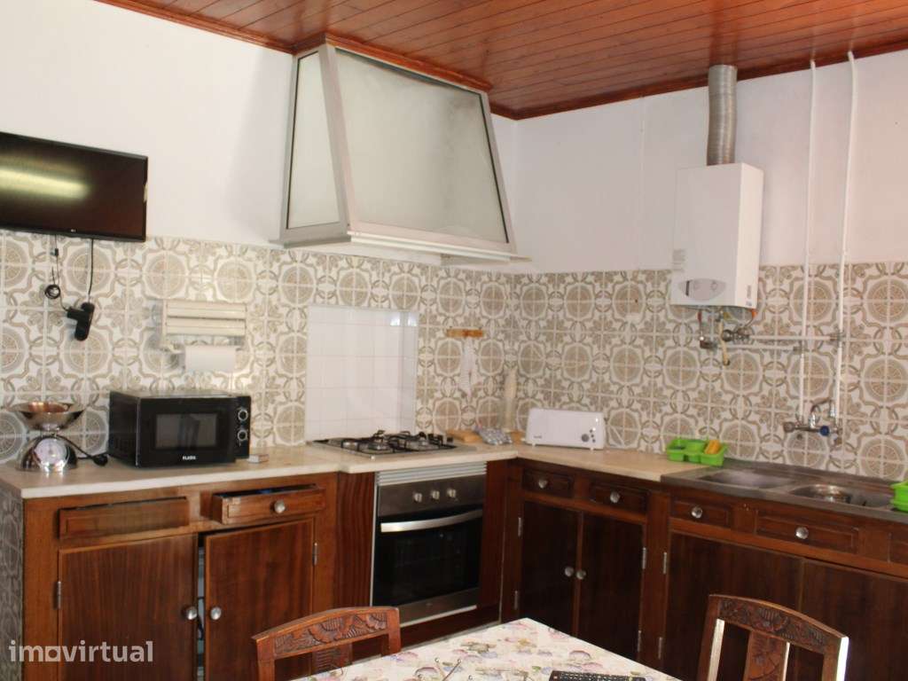 Terreno misto com casa para remodelar em Marmelete, Monchique - Grande imagem: 5/35