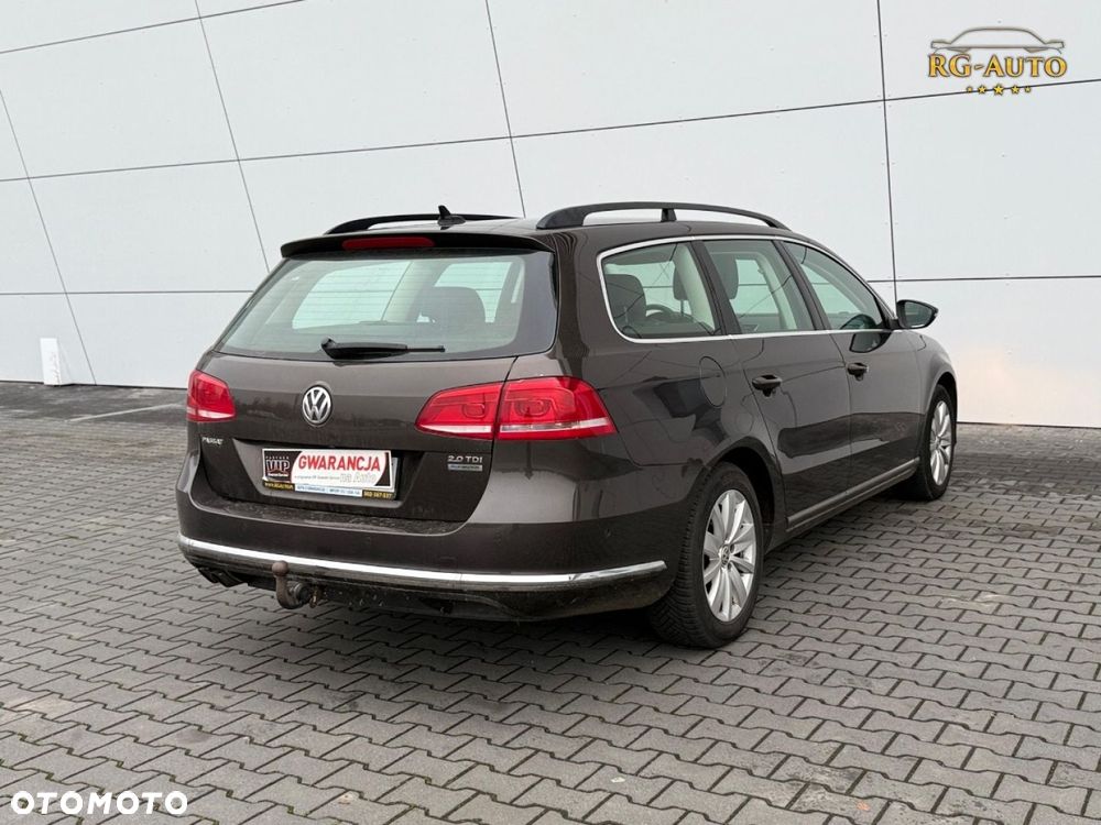 Volkswagen Passat - 36