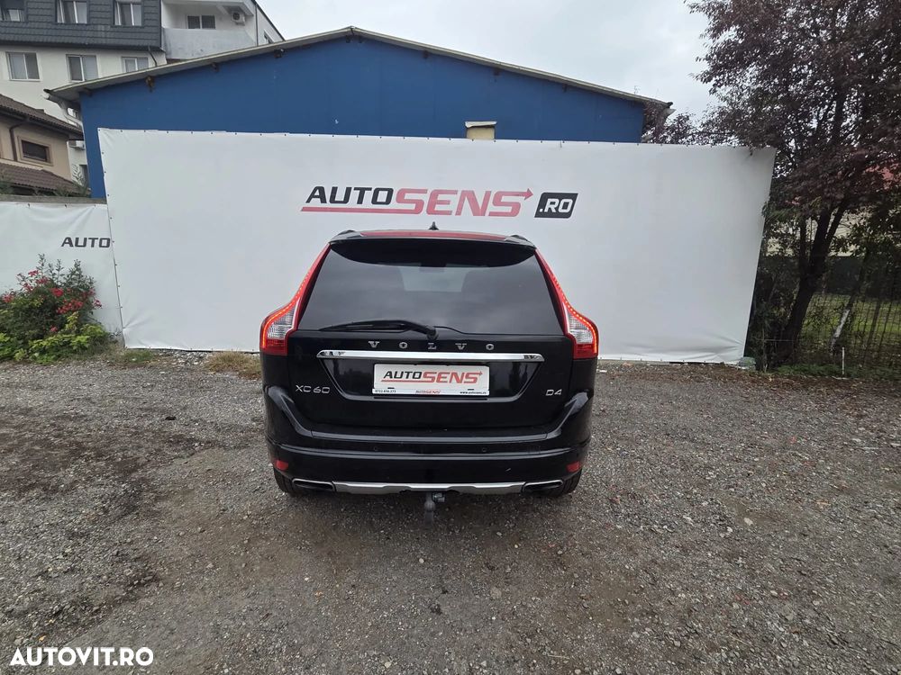 Volvo XC 60 - 8