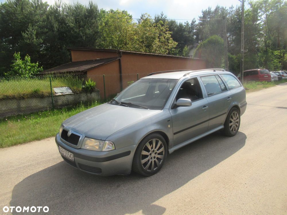 Skoda Octavia - 1