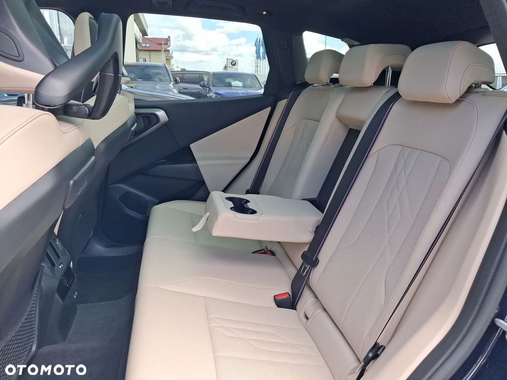 BMW X3 - 16