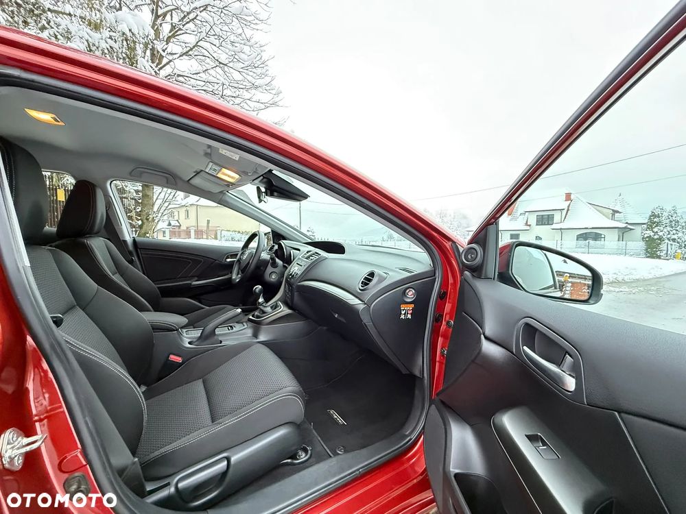 Honda Civic 1.8 Elegance - 23