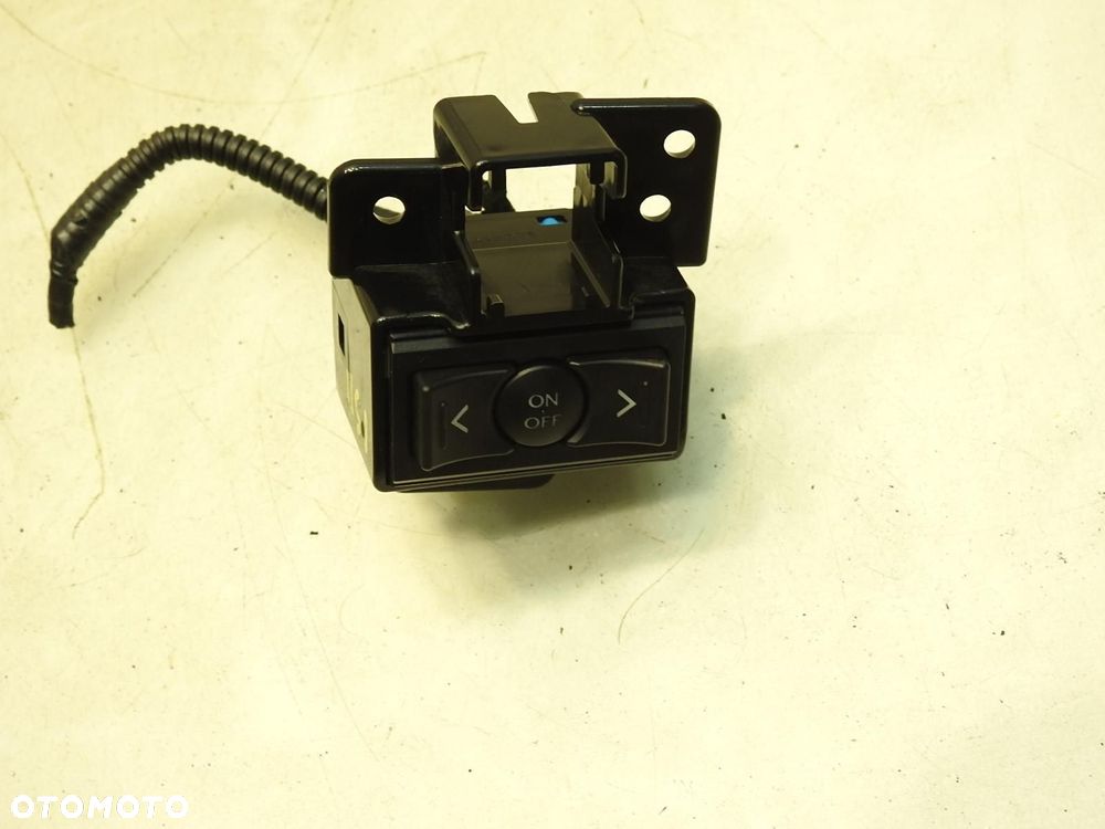 PRZEŁĄCZNIK PRZYCISK LEXUS IS II 55438-53040 - 9