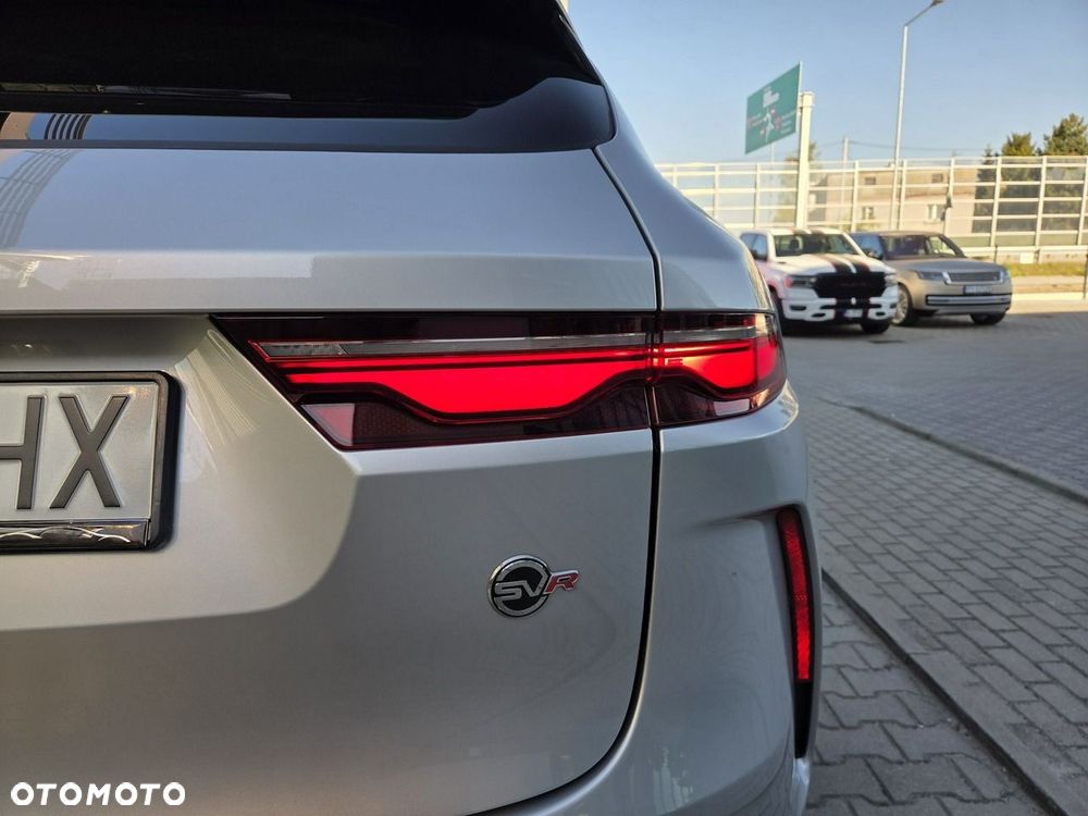 Jaguar F-Pace 5.0 V8 S/C AWD SVR - 14