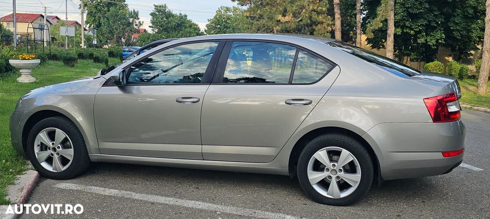 Skoda Octavia 1.6 TDI AMBITION - 1