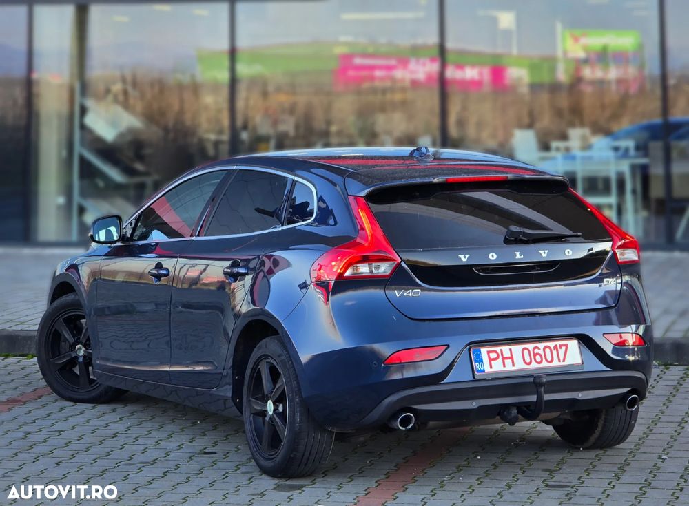 Volvo V40 D4 Summum - 3