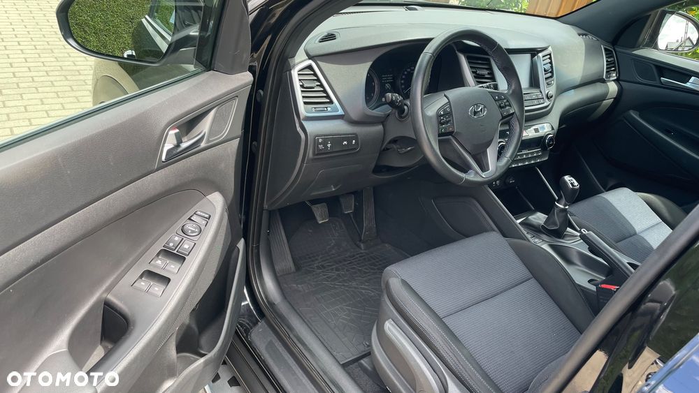 Hyundai Tucson - 38