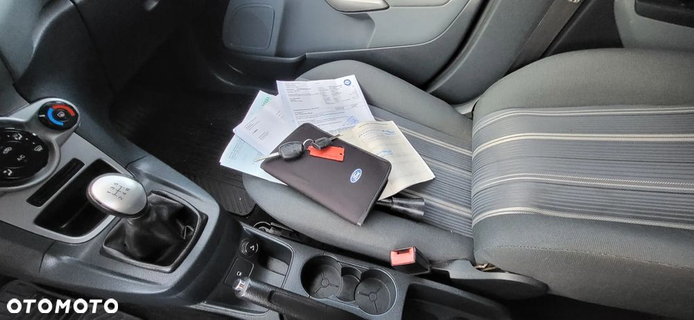 Ford Fiesta 1.25 Ambiente - 18