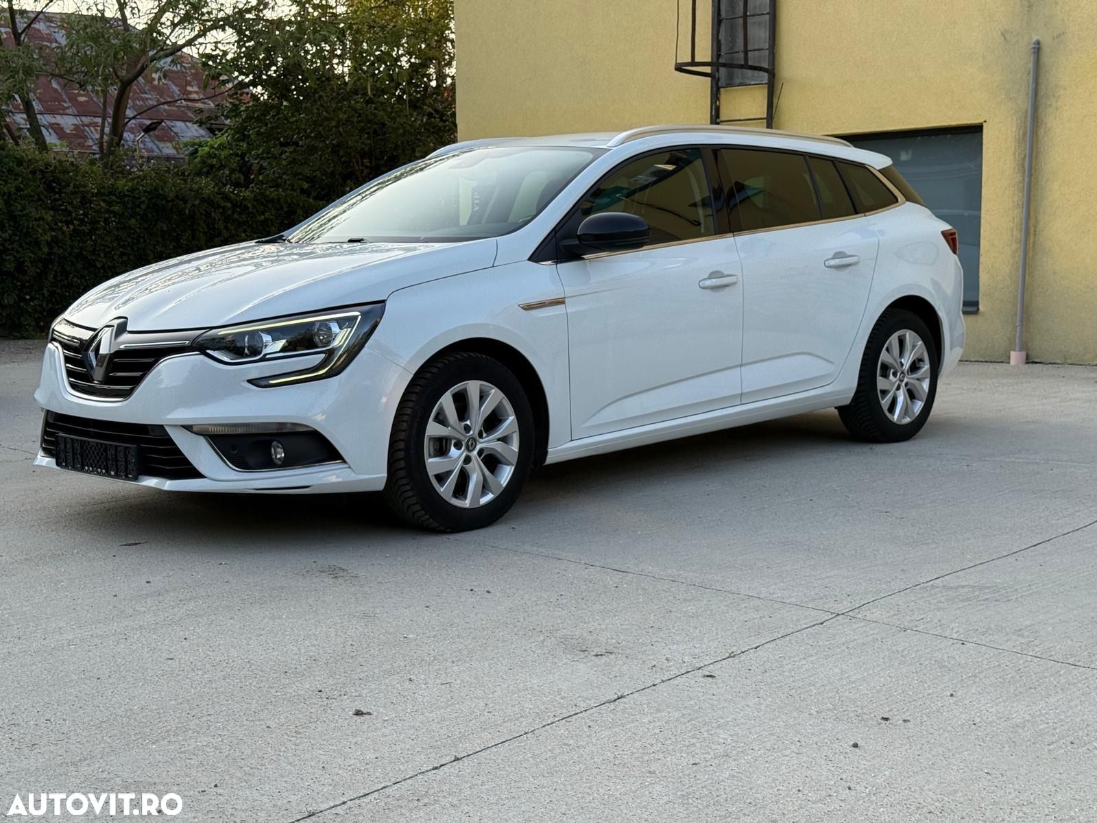 Renault Megane - 1