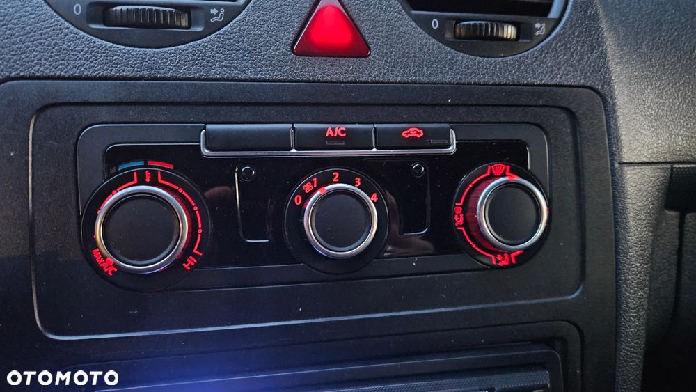 Volkswagen CADDY - 14