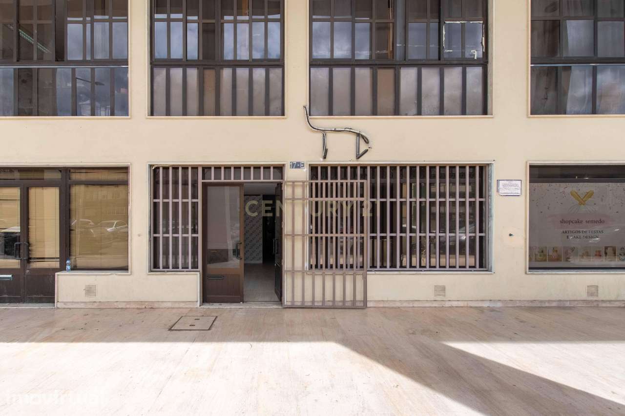 Loja para Venda | Queluz | Excelente Oportunidade de Investimento - Grande imagem: 2/21