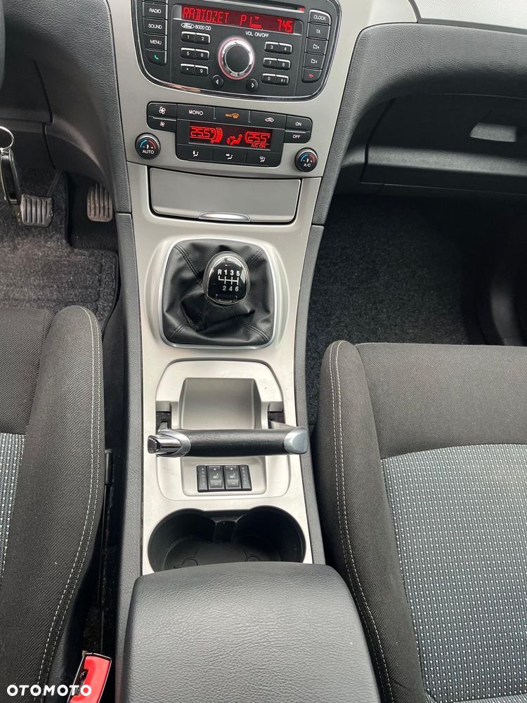 Ford S-Max 2.0 TDCi DPF Business Edition - 16