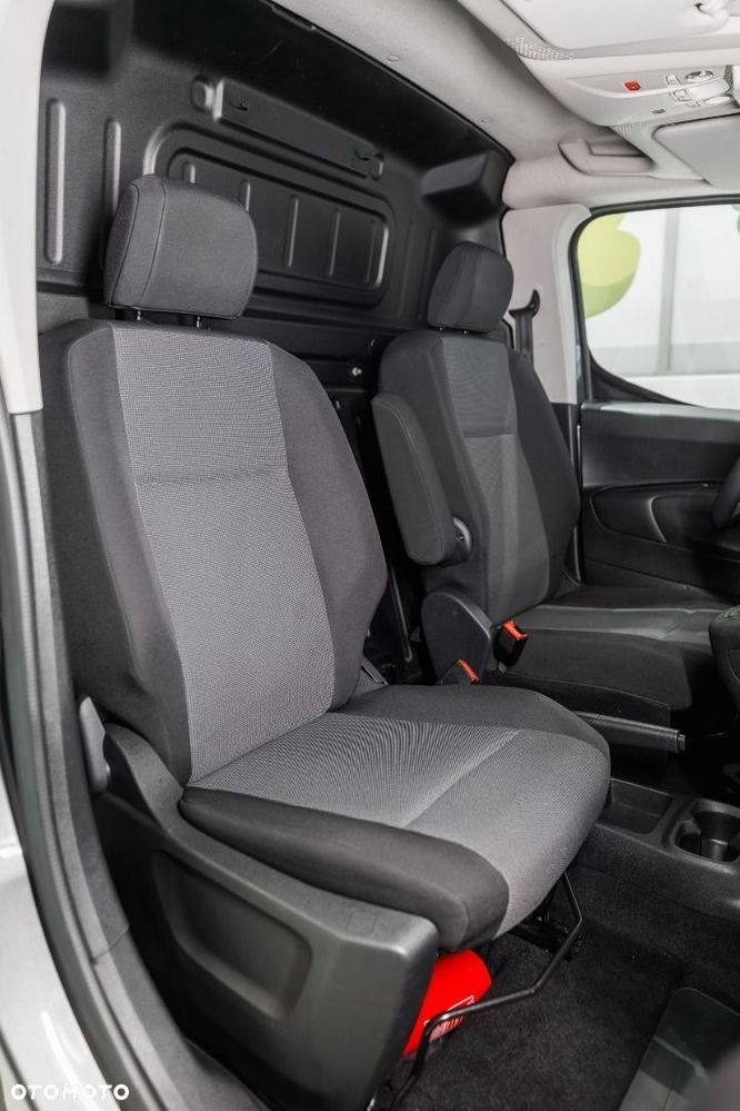 Toyota Proace City - 17